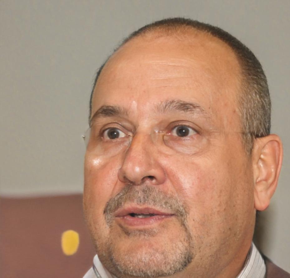 Porträt von Dozent Bastian Kretschmer