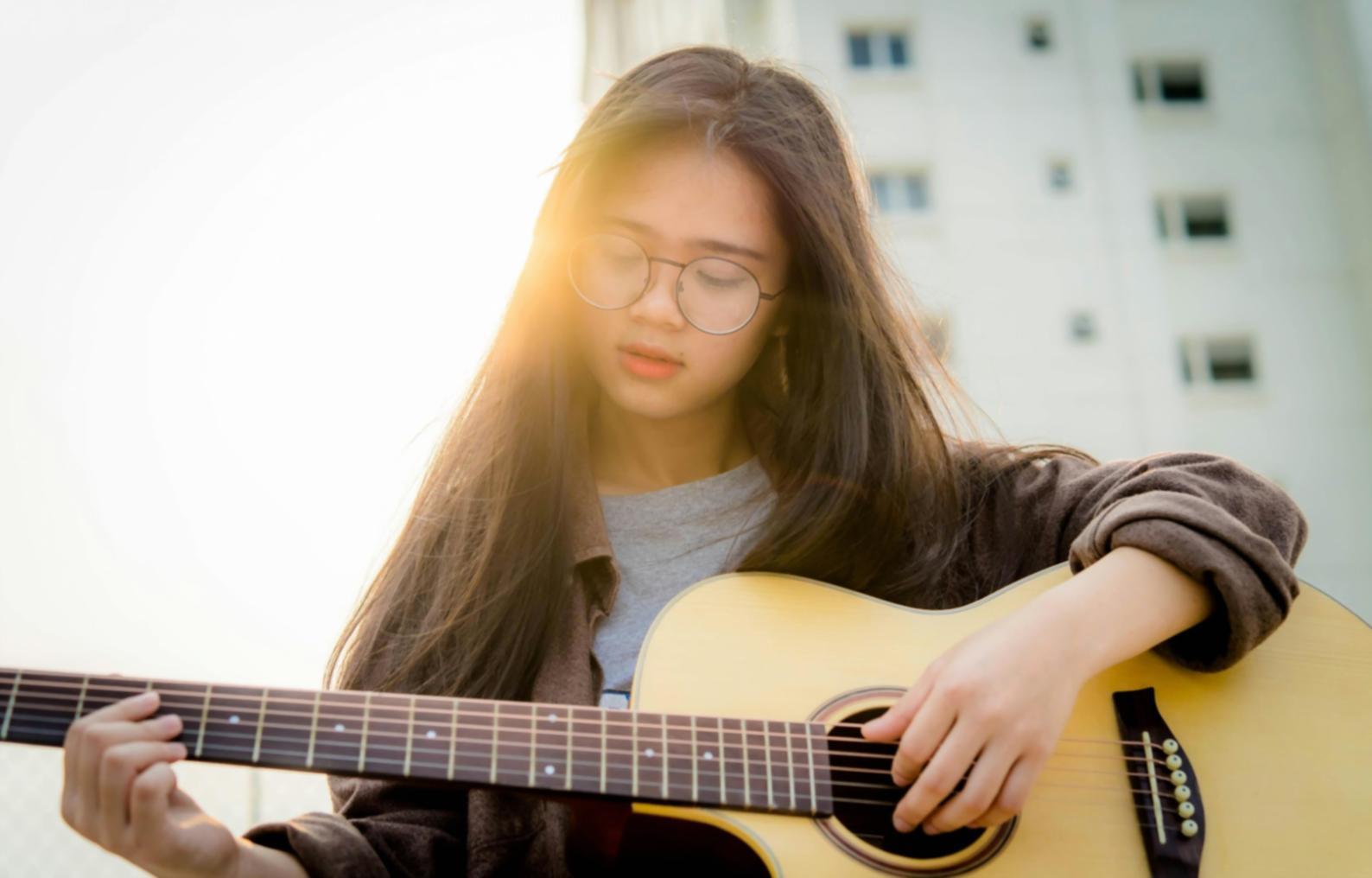 Moderne Musikproduktion und Performance-Setup